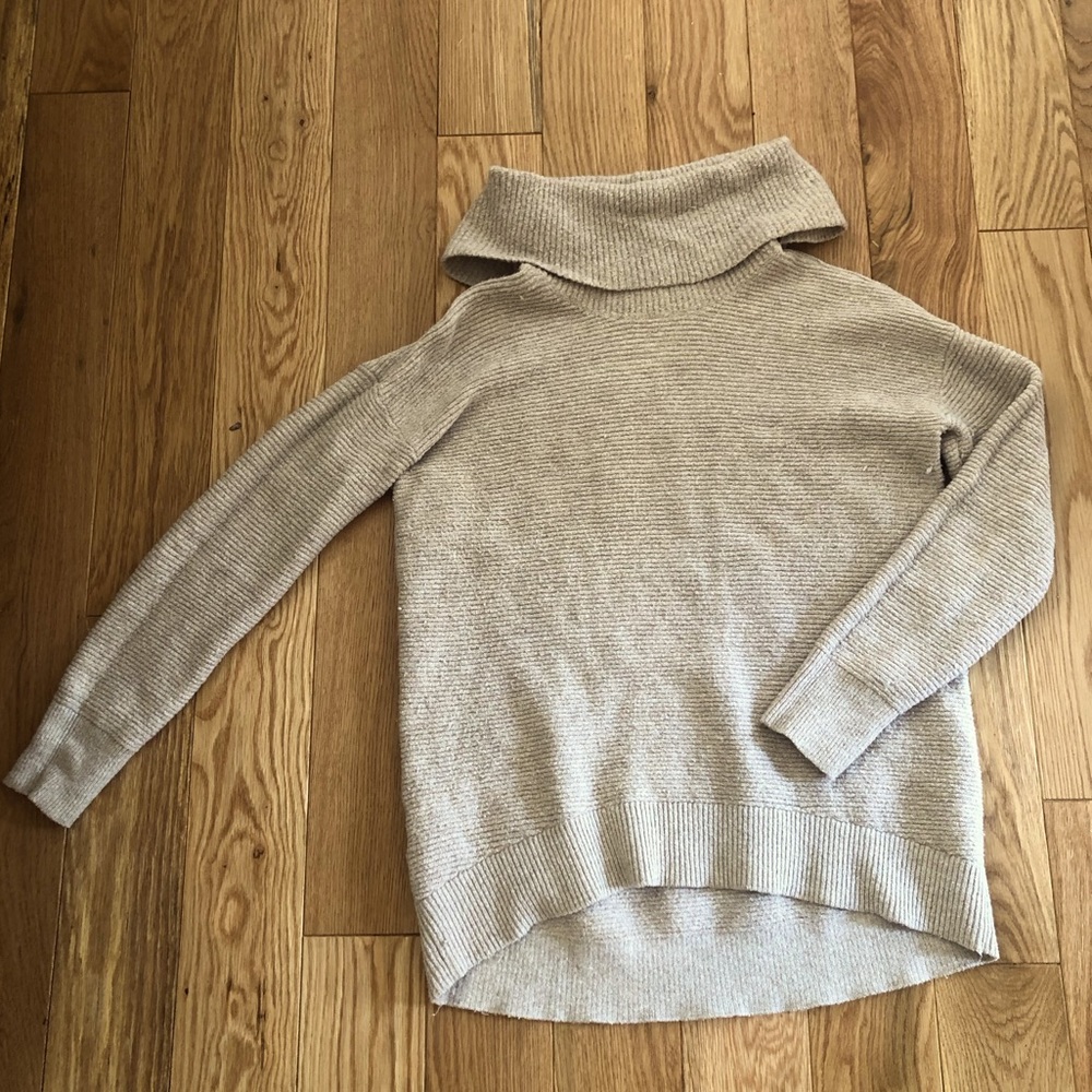 Loft Turtleneck | Taupe, M | Super Cozy